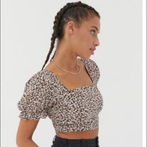 urban outfitters puff sleeve top